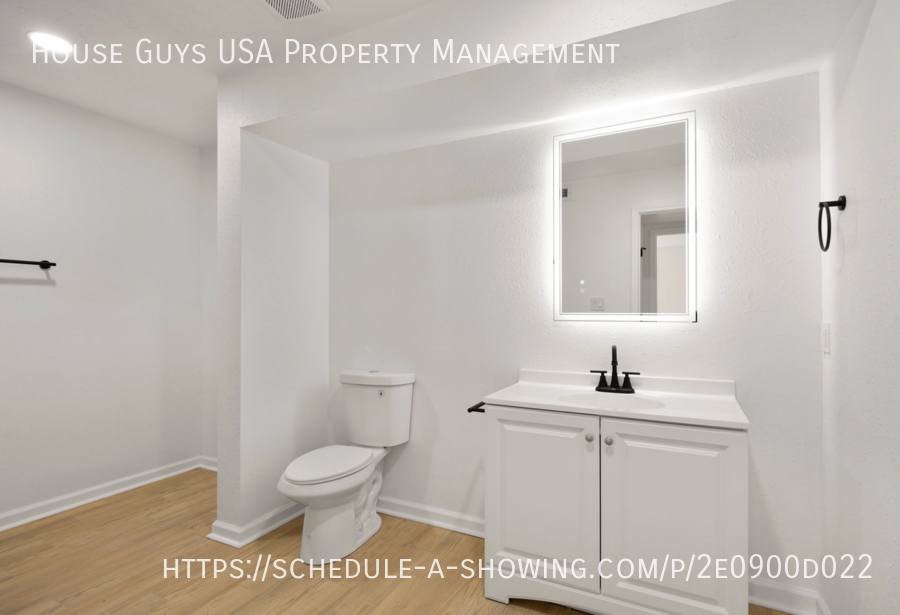 Apartment for rent at 9715 E 35th Terrace S #B-9, Independence, MO 64052