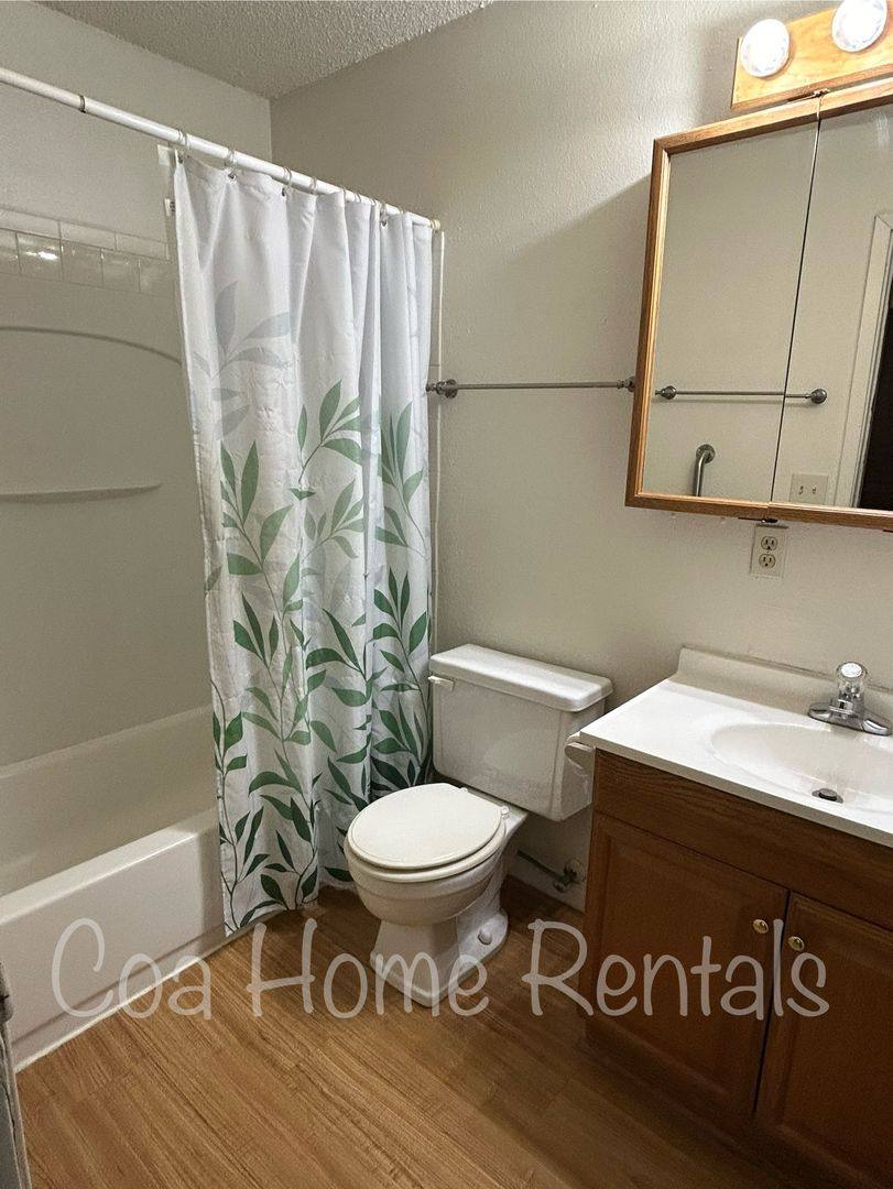 Townhouse for rent at 543 Paula C, Wichita, KS 67209
