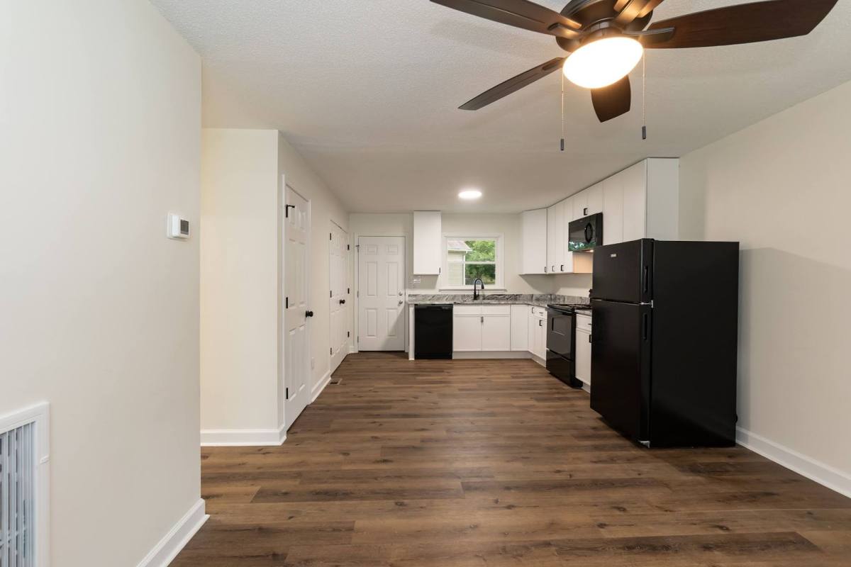 House for rent at 1322 Elm St, Burlington, NC 27217