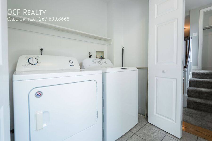 Apartment for rent at 535 Spruce St #B, Philadelphia, PA 19106