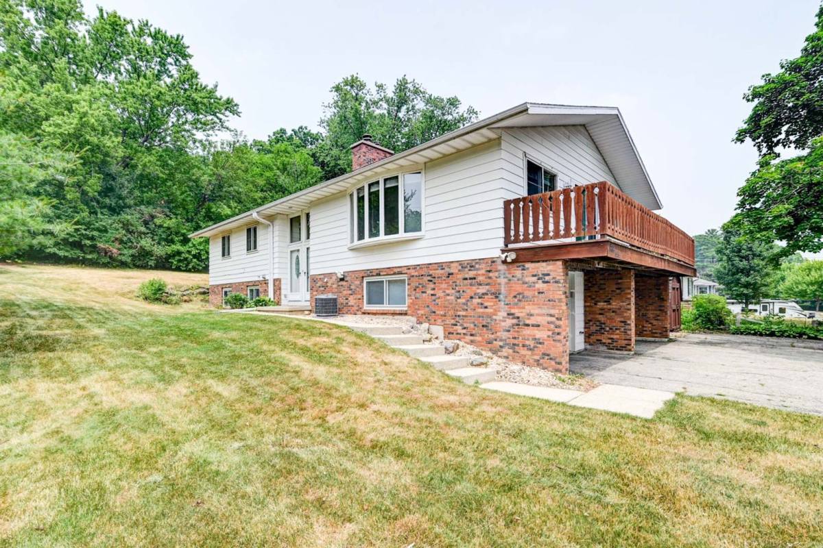 Apartment for rent at 6382-6384 Everest Dr, Madison, WI 53719
