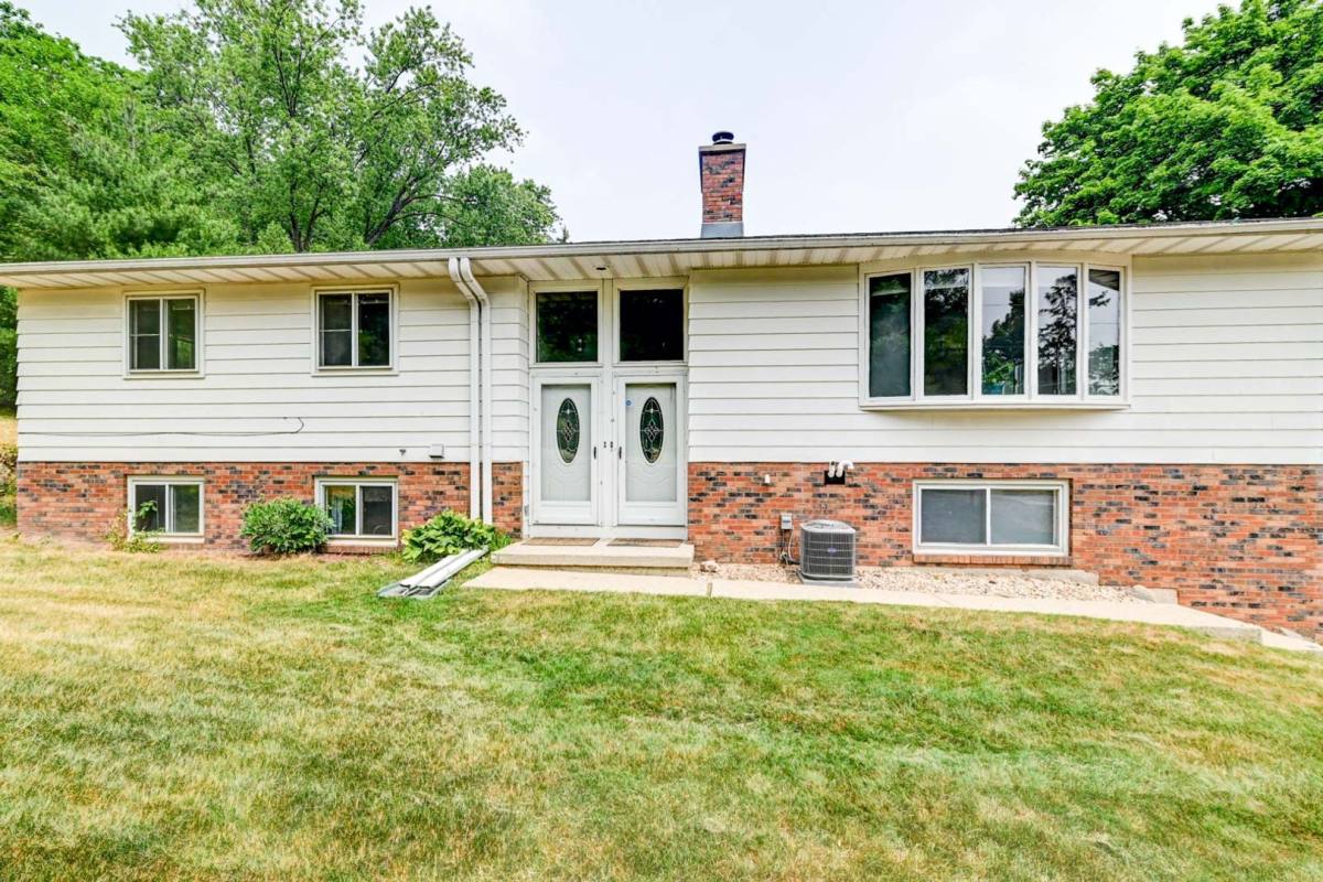 Apartment for rent at 6382-6384 Everest Dr, Madison, WI 53719