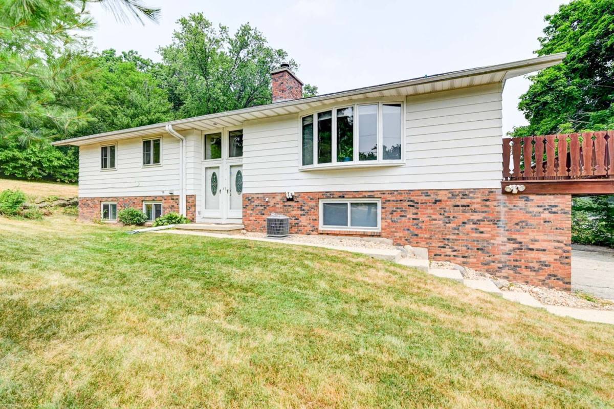 Apartment for rent at 6382-6384 Everest Dr, Madison, WI 53719