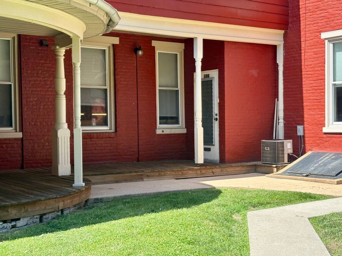 Apartment for rent at 246-250 S Market St, Elizabethtown, PA 17022