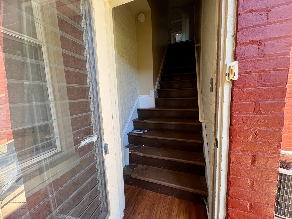 Apartment for rent at 246-250 S Market St, Elizabethtown, PA 17022