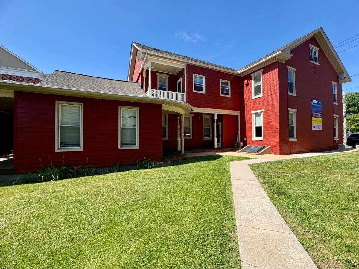 Apartment for rent at 246-250 S Market St, Elizabethtown, PA 17022