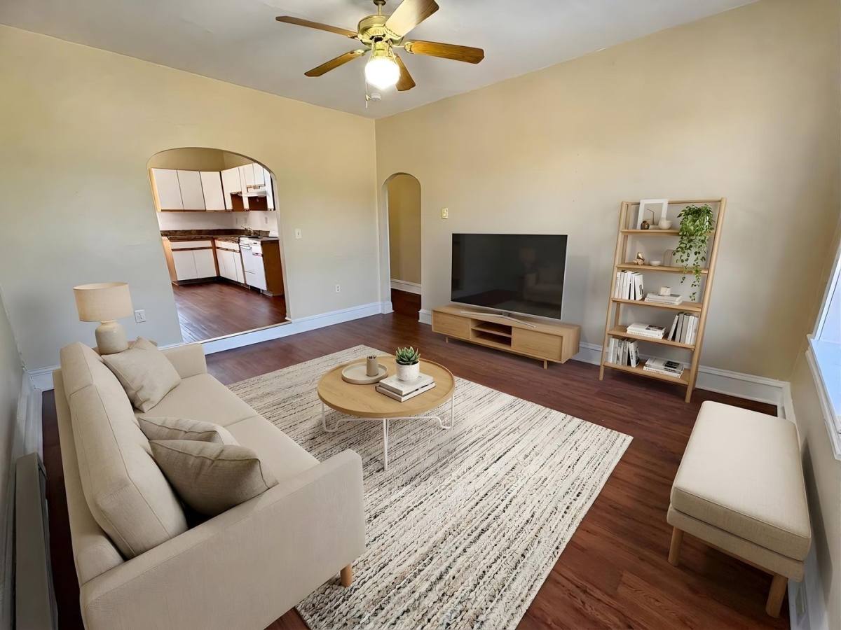 Apartment for rent at 246-250 S Market St, Elizabethtown, PA 17022