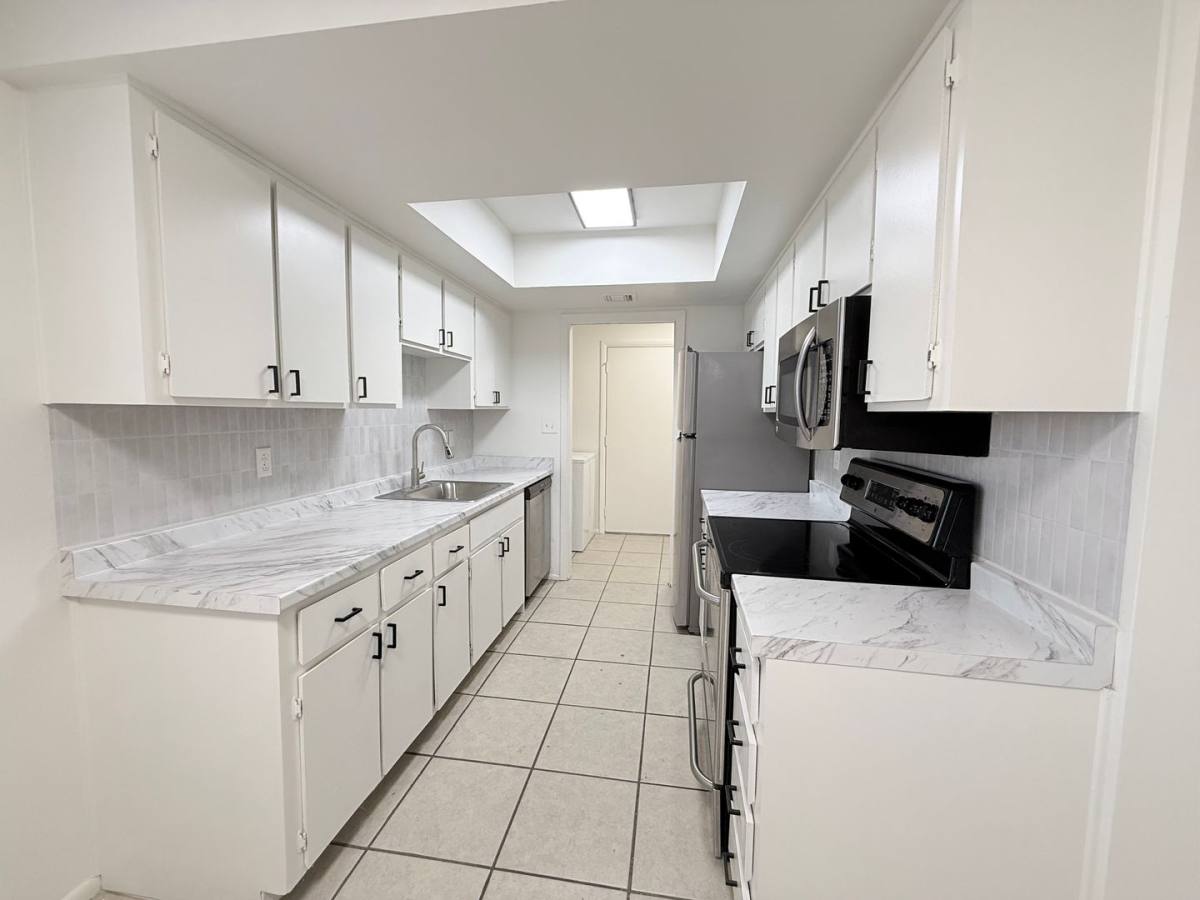 Apartment for rent at 12827-12829 N 113th Ave, Youngtown, AZ 85363