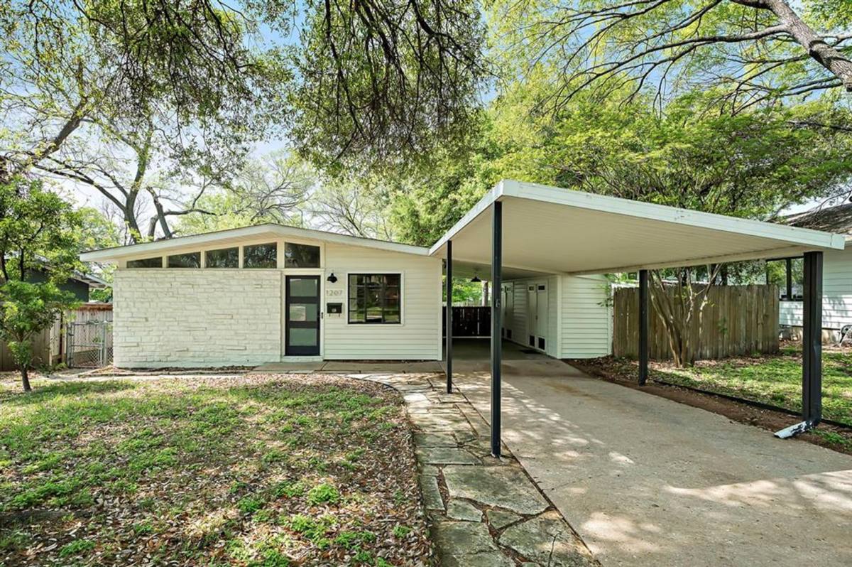 House for rent at 1207 Ridgemont, Austin, TX 78723