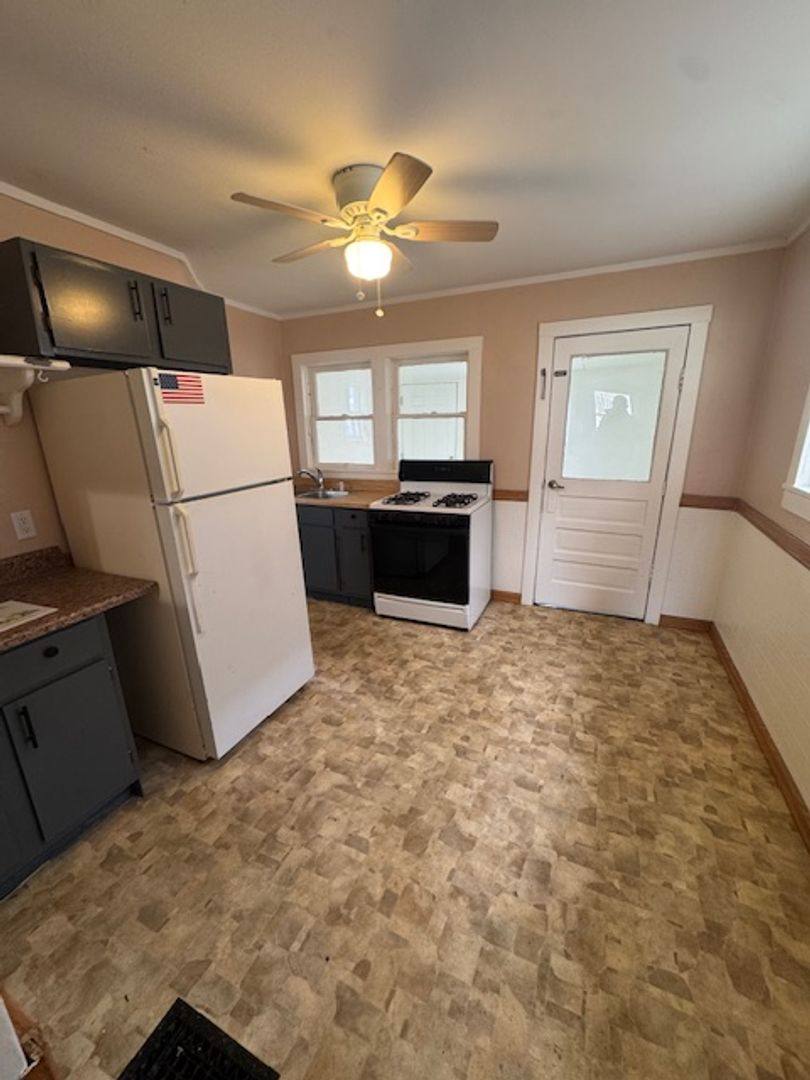 Apartment for rent at 619 3rd St, Fort Wayne, IN 46808