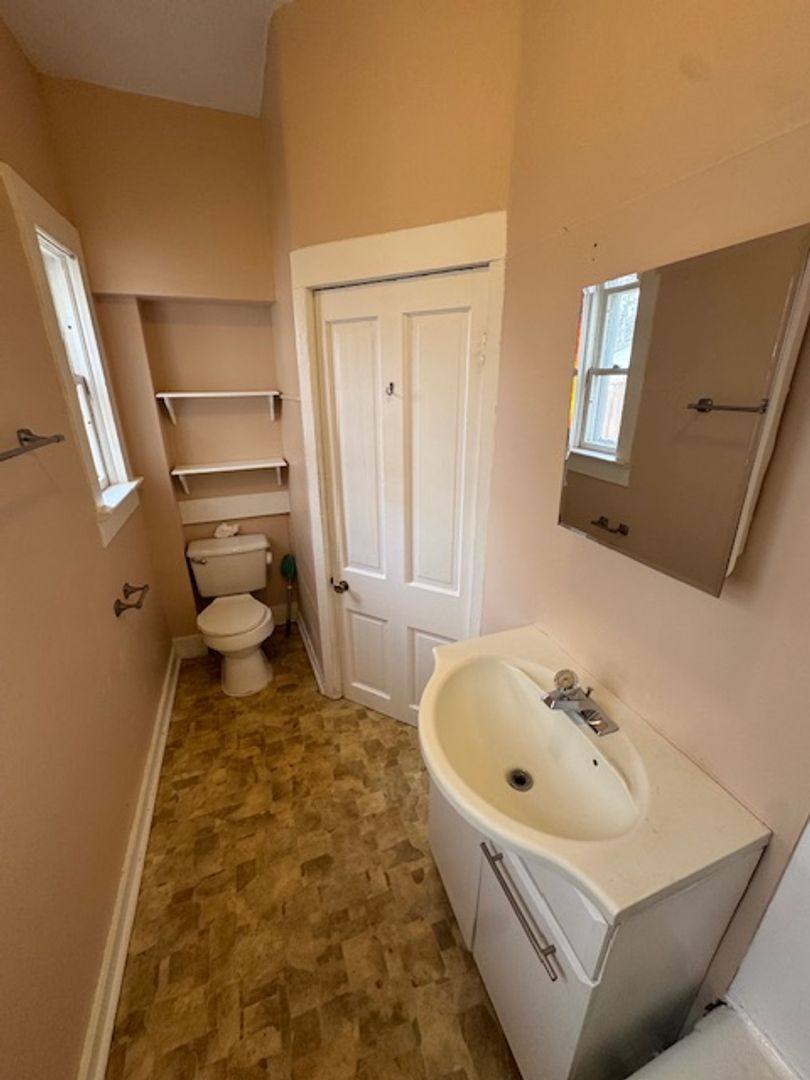 Apartment for rent at 619 3rd St, Fort Wayne, IN 46808