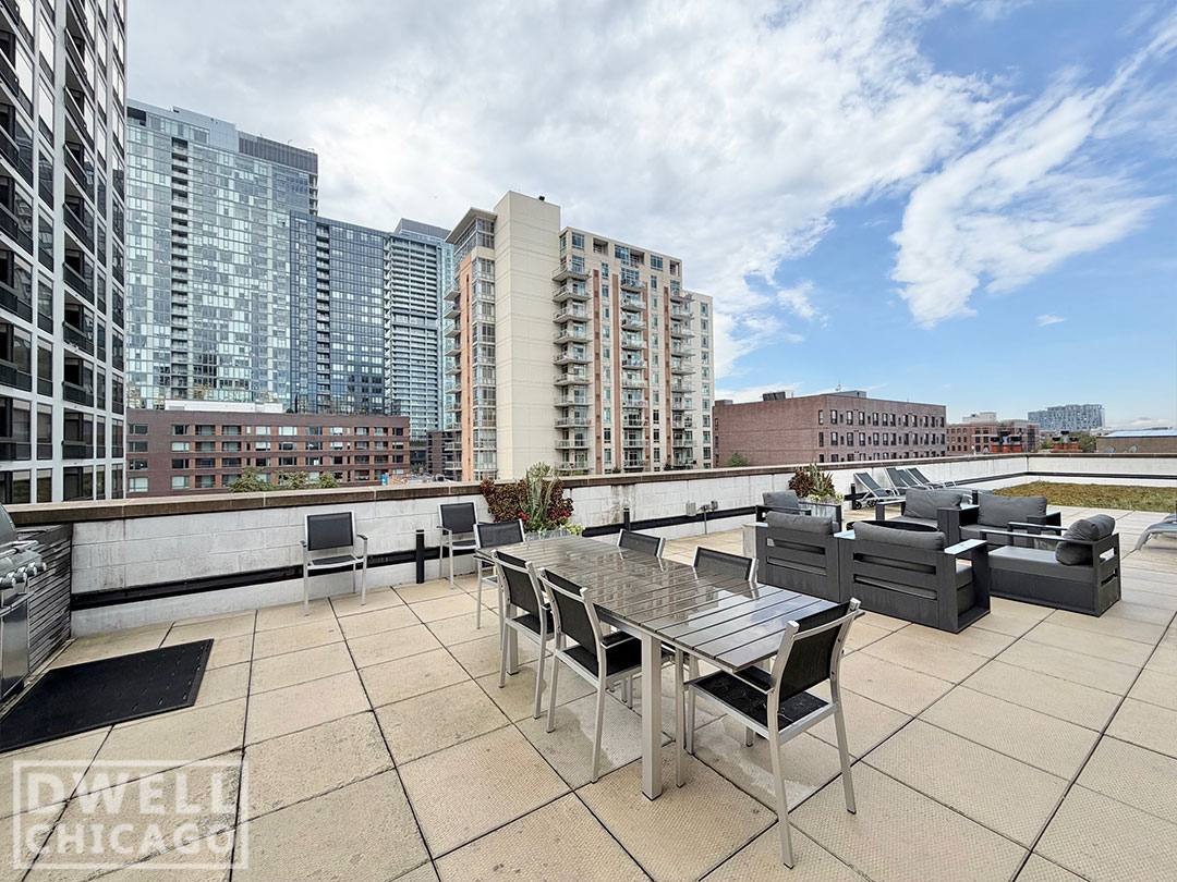 Apartment for rent at 211 W Scott St, Chicago, IL 60610