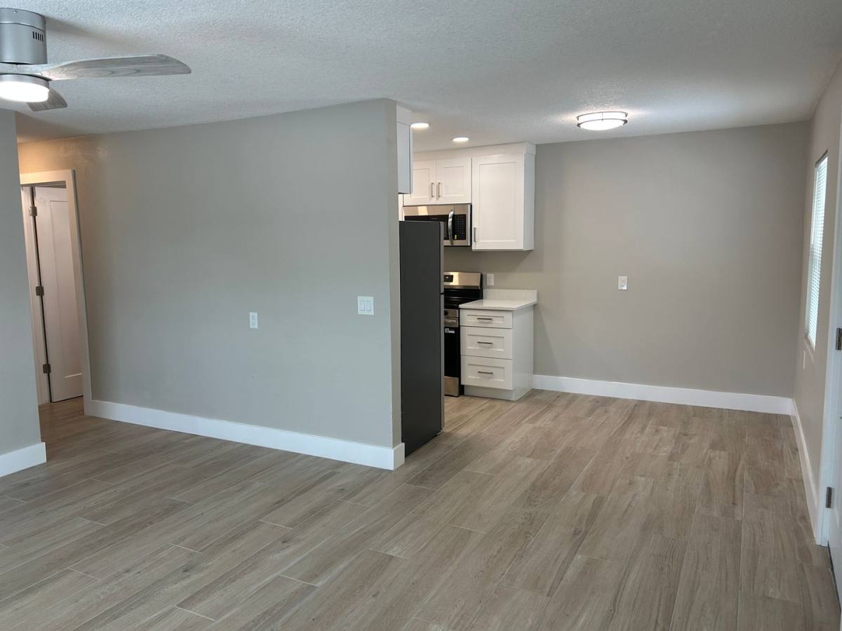 Apartment for rent at 2502 Bay Blvd #1, Indian Rocks Beach, FL 33785
