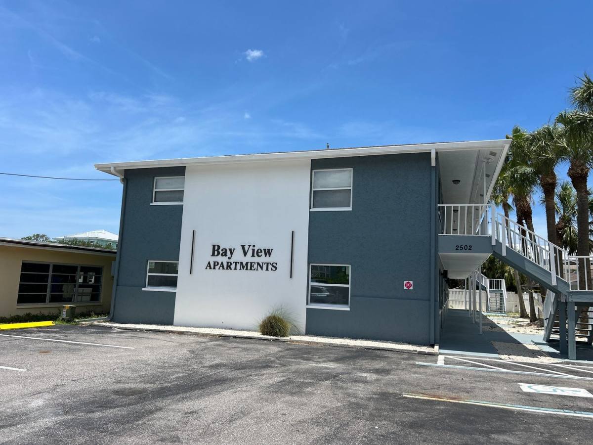 Apartment for rent at 2502 Bay Blvd #1, Indian Rocks Beach, FL 33785