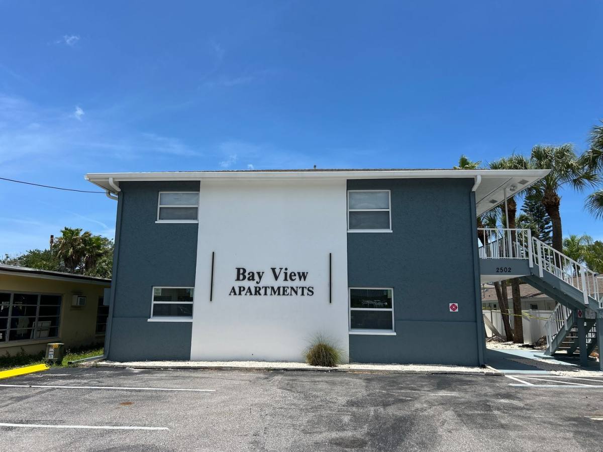 Apartment for rent at 2502 Bay Blvd #1, Indian Rocks Beach, FL 33785