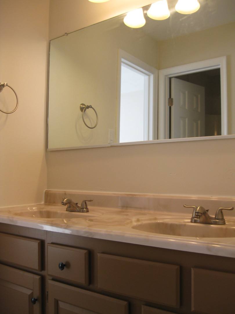 3240 Clover Rd E, Chesapeake, VA 23321 - Townhouse for Rent - Image 9