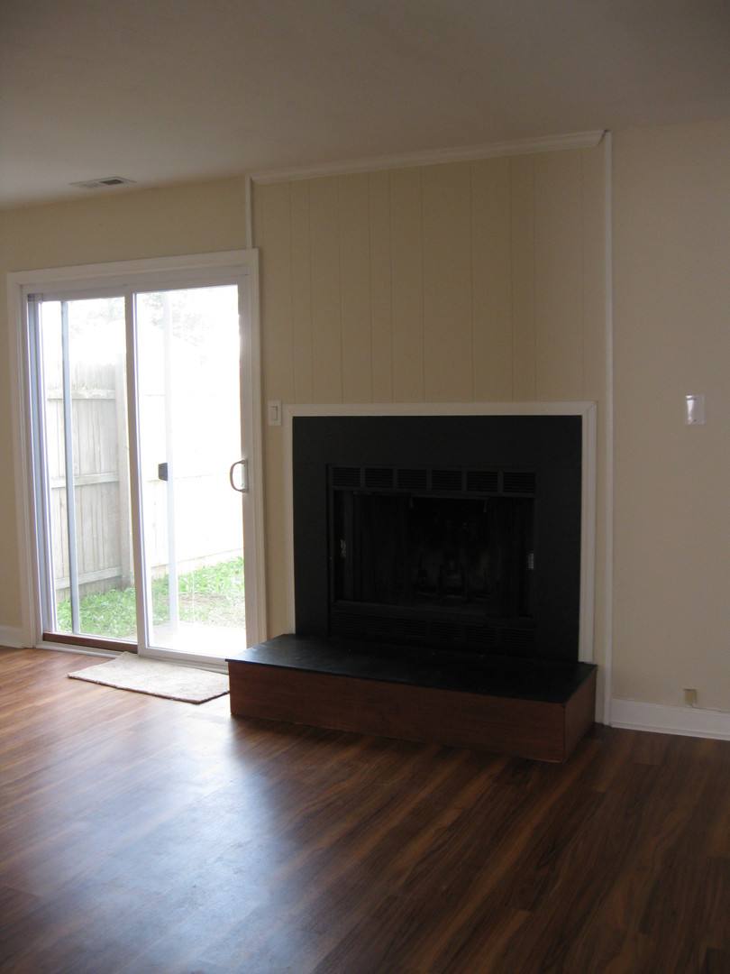 3240 Clover Rd E, Chesapeake, VA 23321 - Townhouse for Rent - Image 5