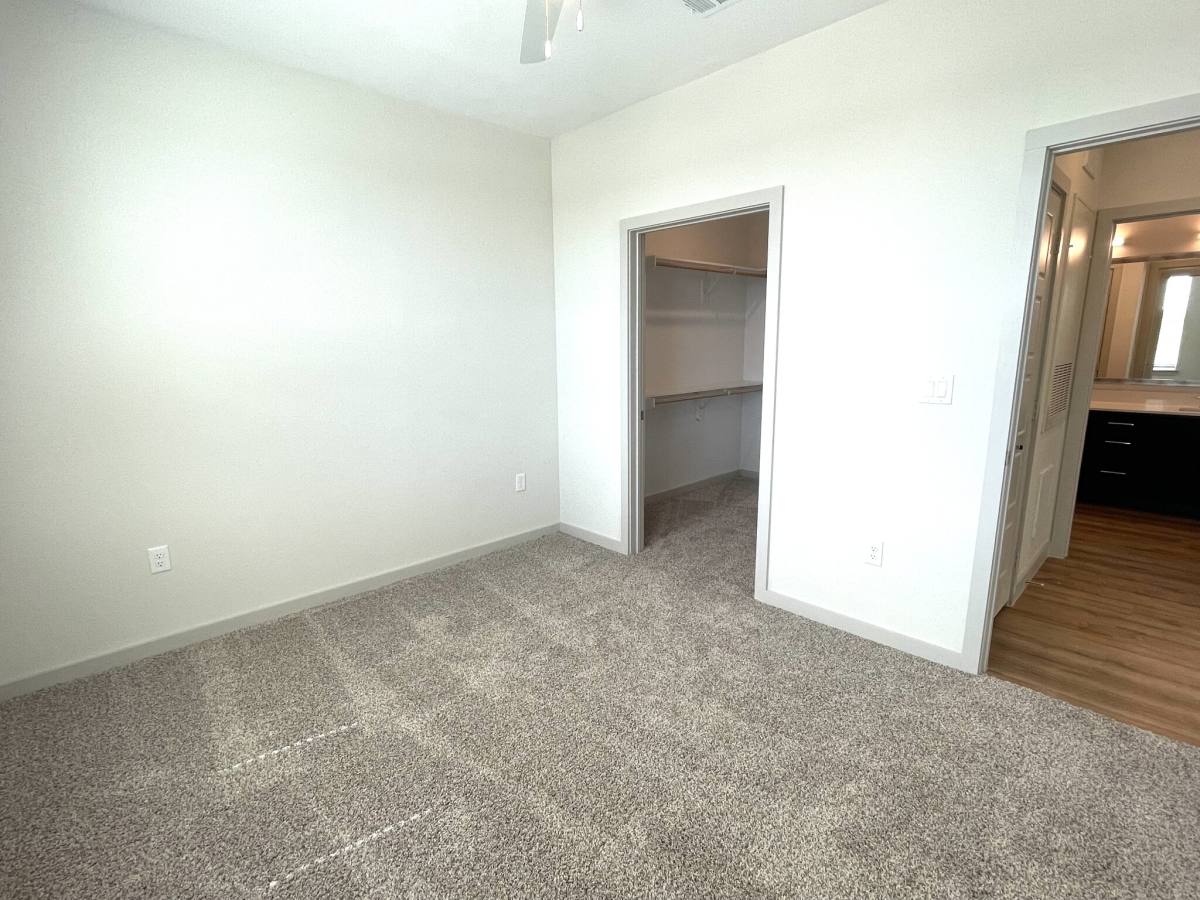Apartment for rent at 149 Larkspur Park Blv, Leander, TX 78641