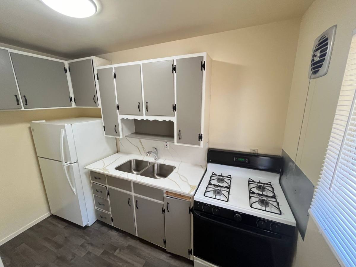 Apartment for rent at 501-509 W Chestnut Ave, Lompoc, CA 93436