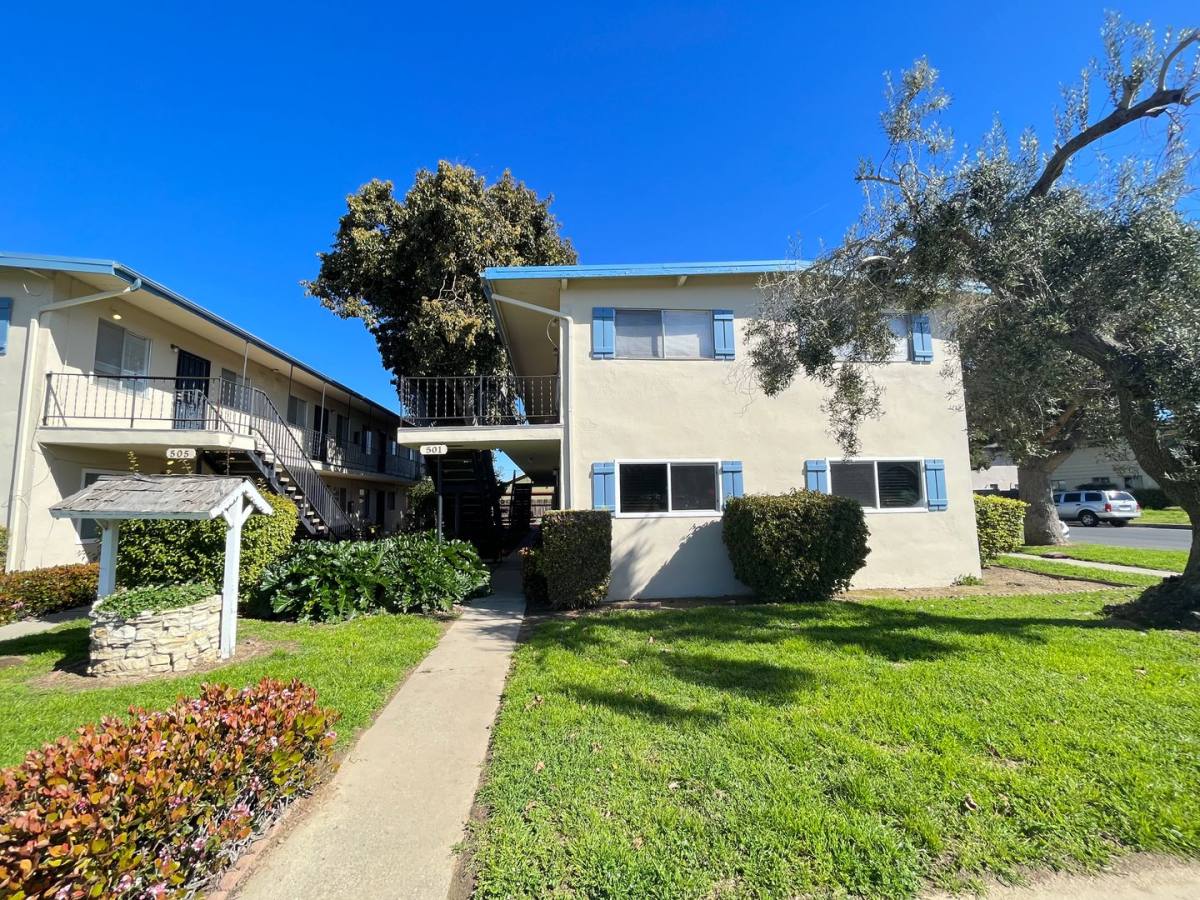Apartment for rent at 501-509 W Chestnut Ave, Lompoc, CA 93436