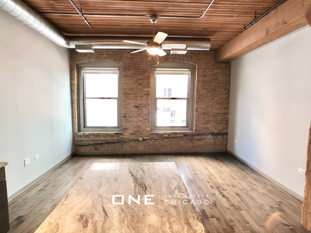 Apartment for rent at 433 E Illinois, Chicago, IL 60611