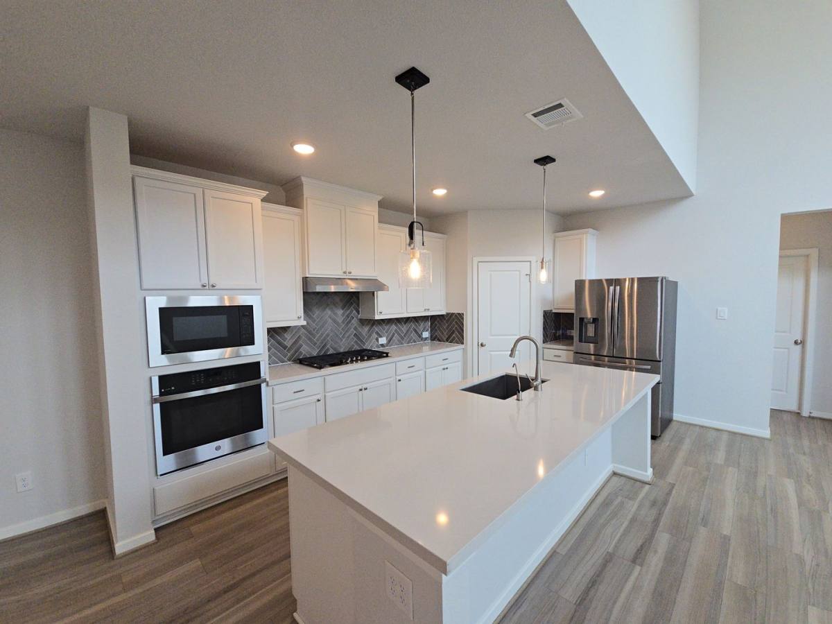 House for rent at 9227 Dearborn Knoll Dr, Cypress, TX 77433