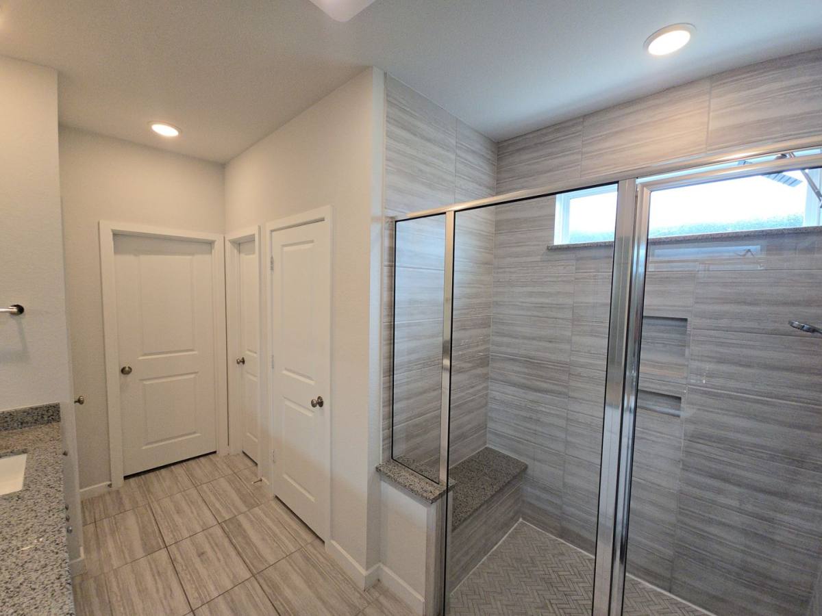 House for rent at 9227 Dearborn Knoll Dr, Cypress, TX 77433