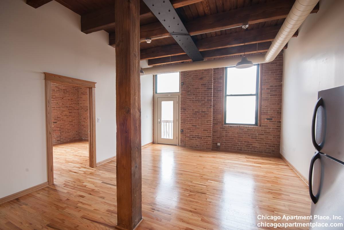Apartment for rent at 216 N May St #102, Chicago, IL 60607
