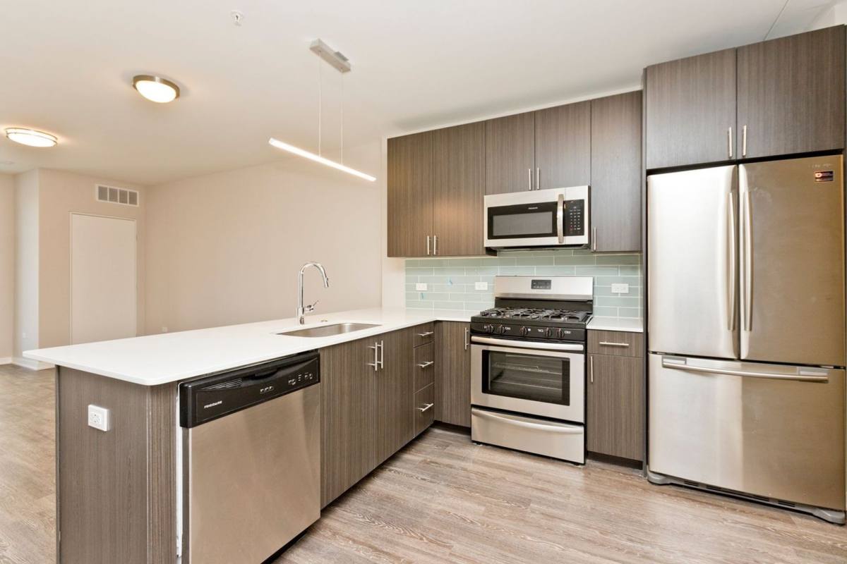 Apartment for rent at 1552 N Park Ave #611, Chicago, IL 60610
