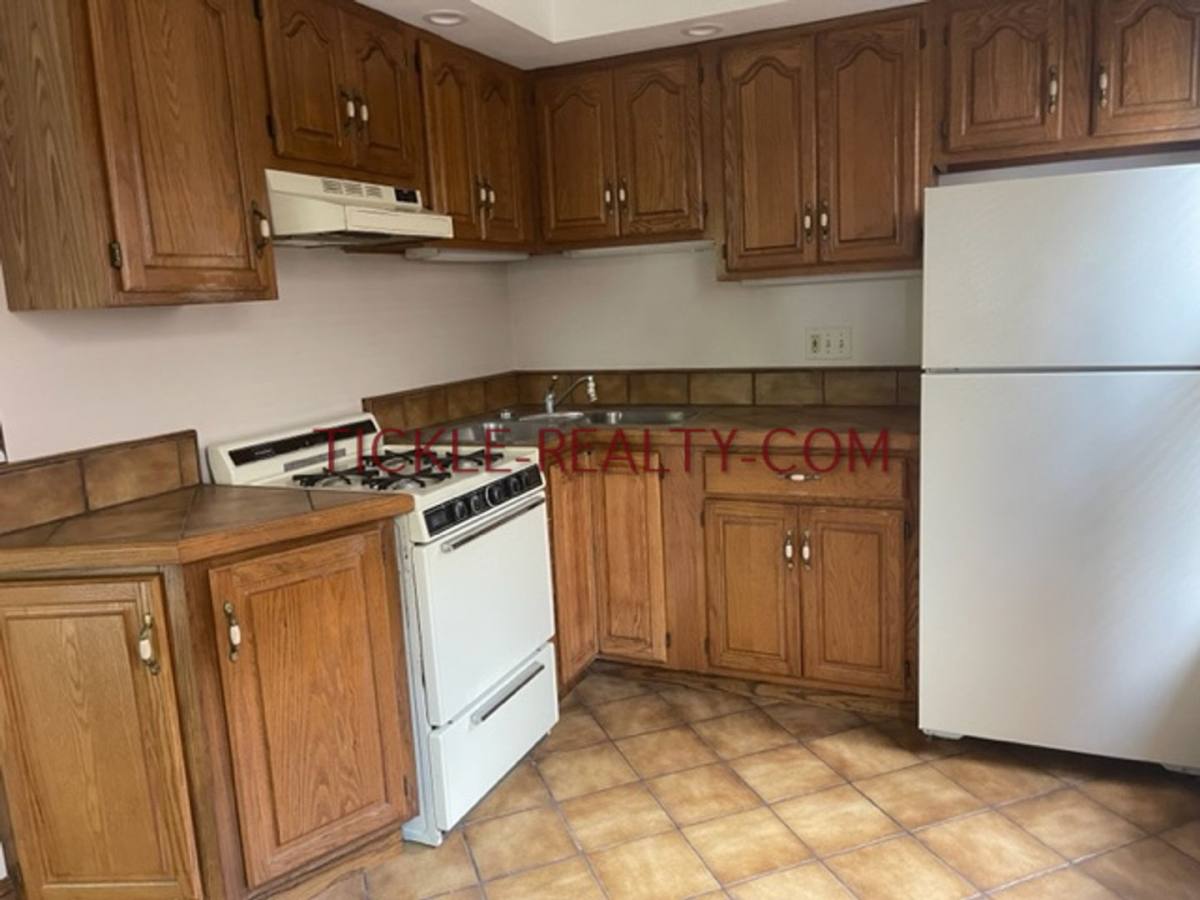 Apartment for rent at 9 Birch Crescent, Rochester, NY 14607