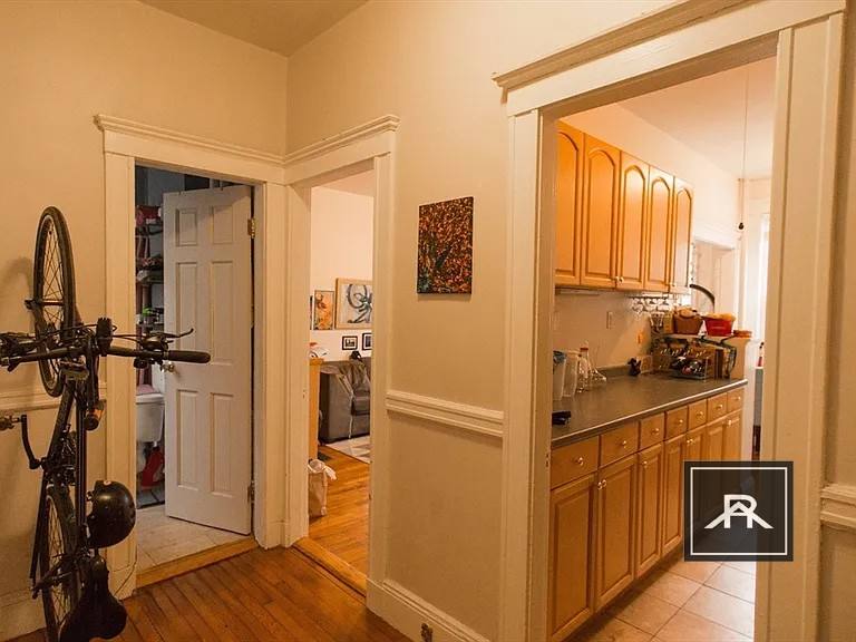 233 Kelton St #1, Allston, MA 02134 - Apartment for Rent