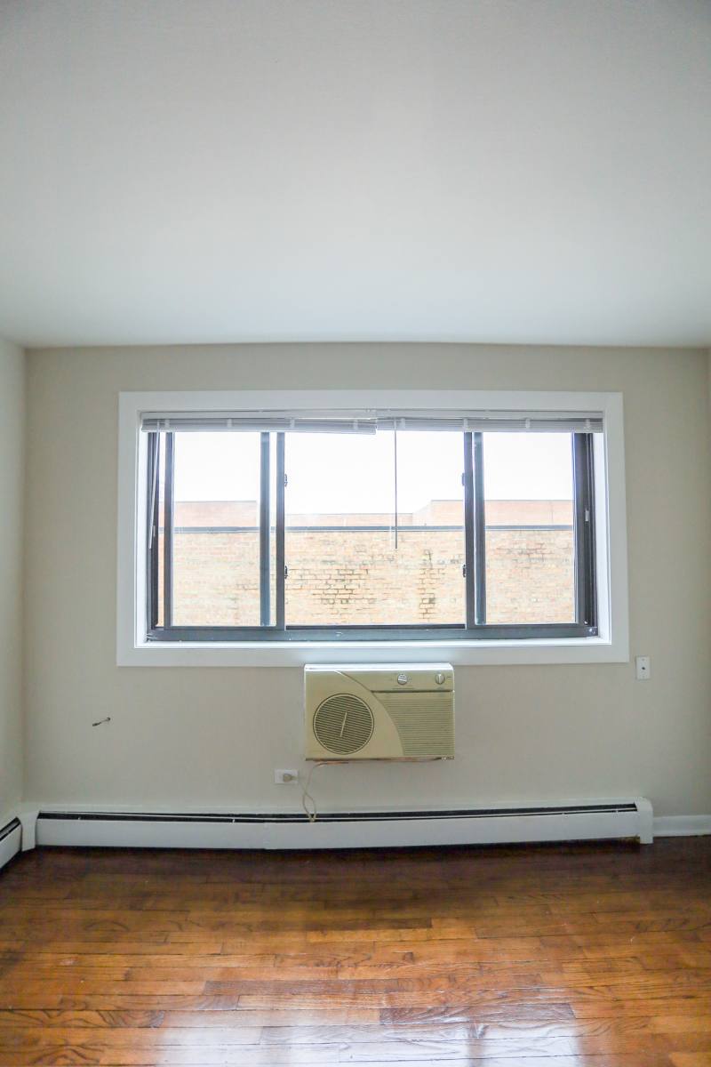 Apartment for rent at 5851 N Winthrop, Chicago, IL 60660
