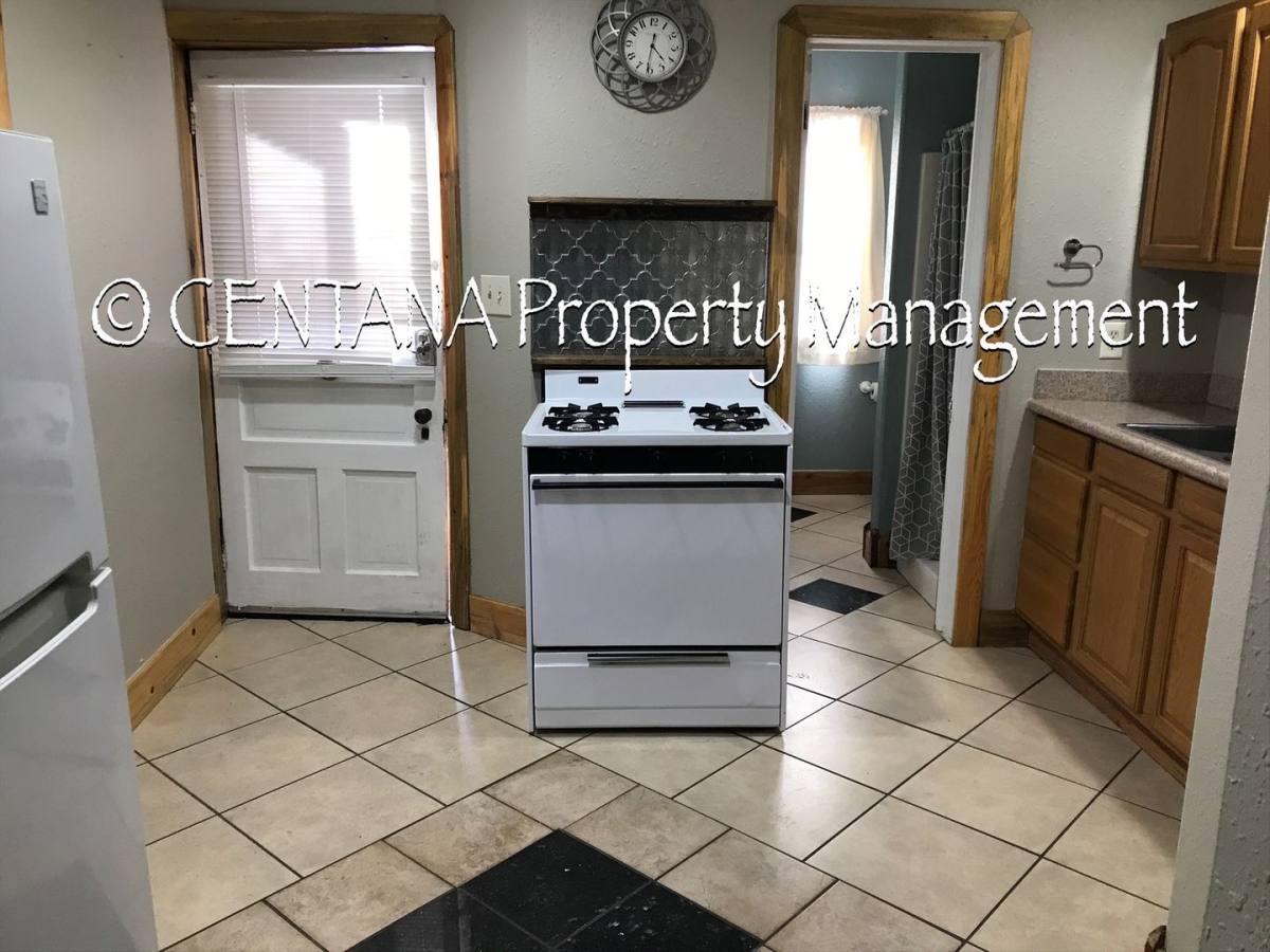 Apartment for rent at 725-727 S Wyoming, Butte, MT 59701