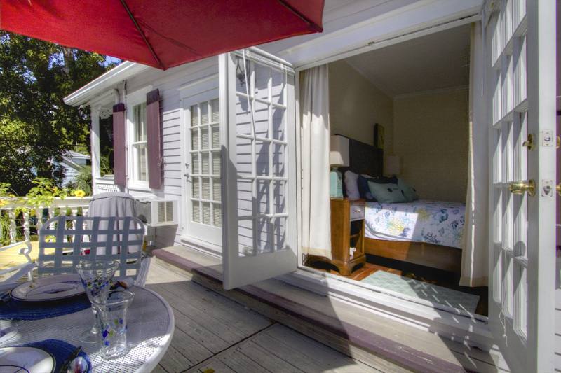 Apartment for rent at 327 Margaret St #3, Key West, FL 33040