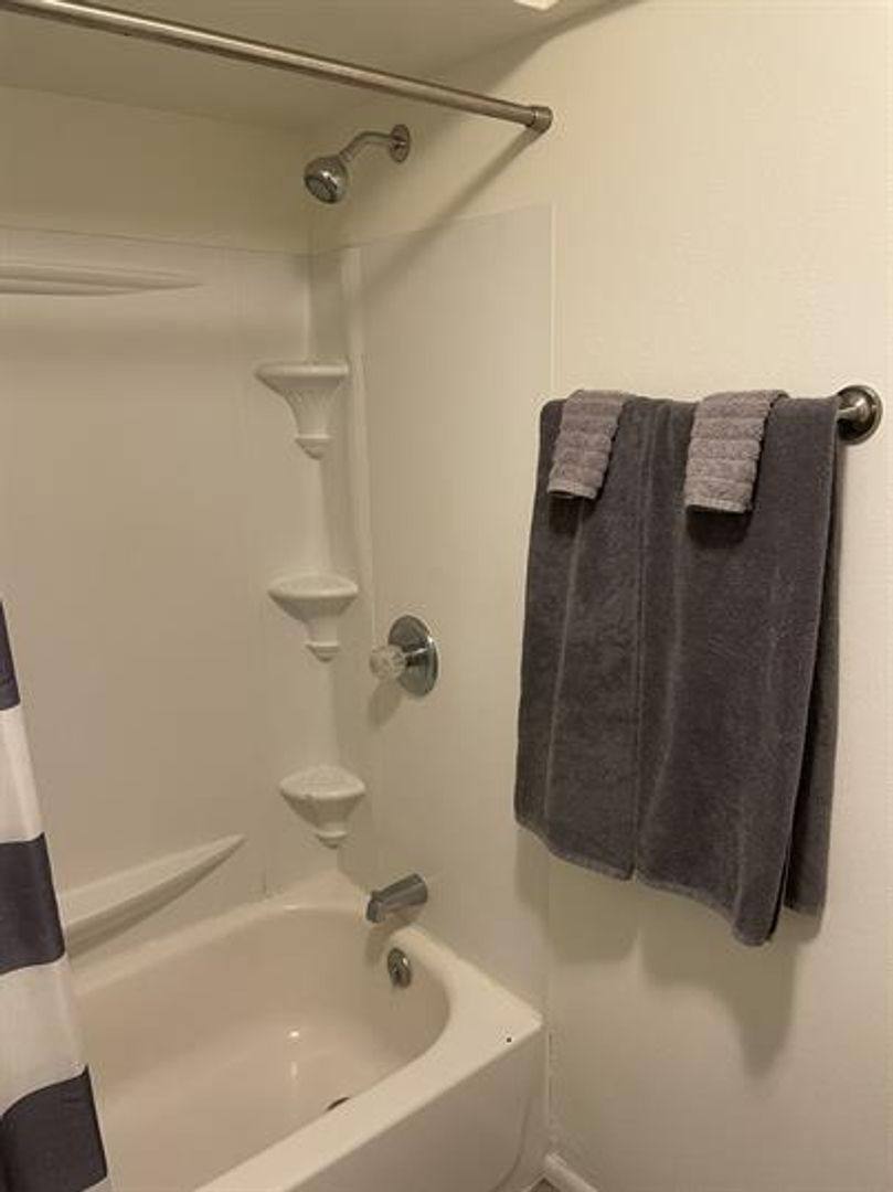 Apartment for rent at 521 S Jackson St, Moscow, ID 83843