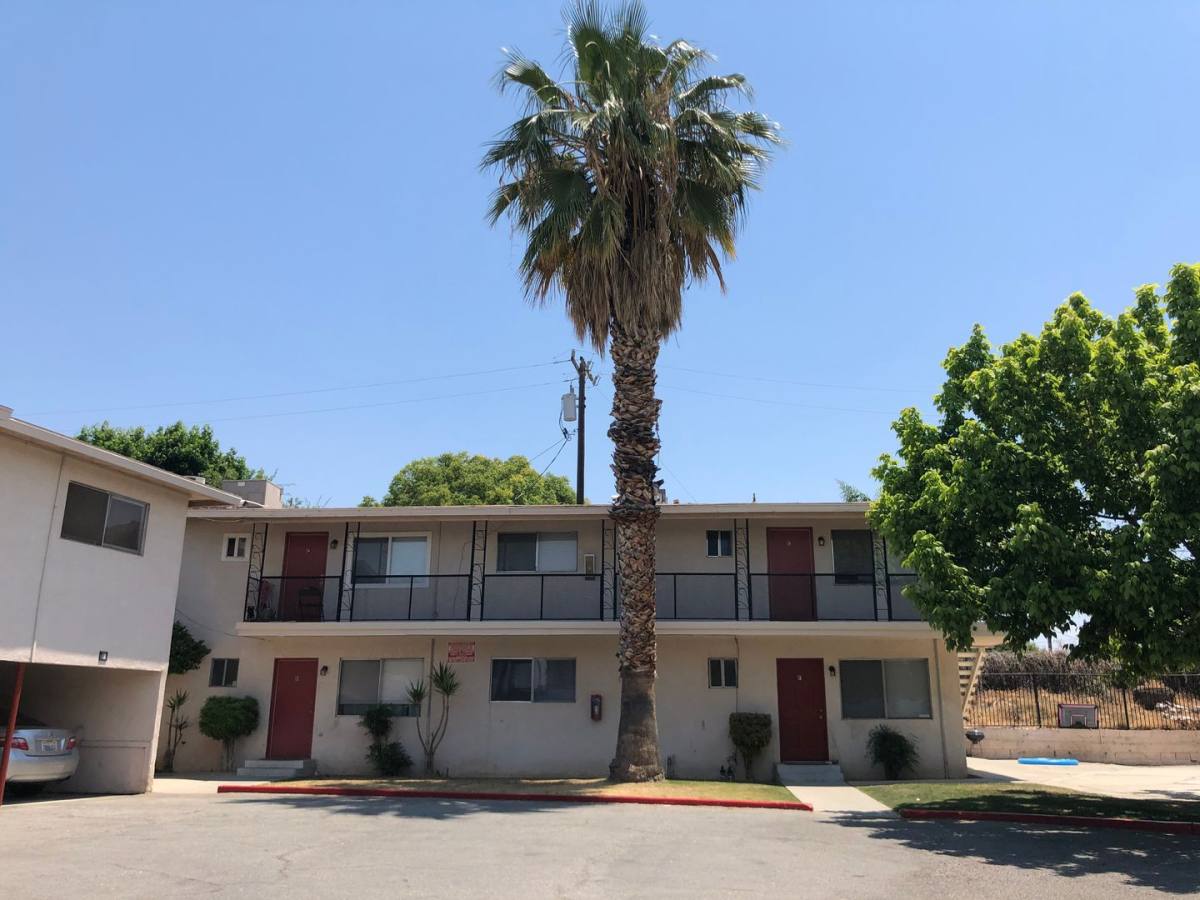 Apartment for rent at 2601 Bishop Dr, Bakersfield, CA 93306