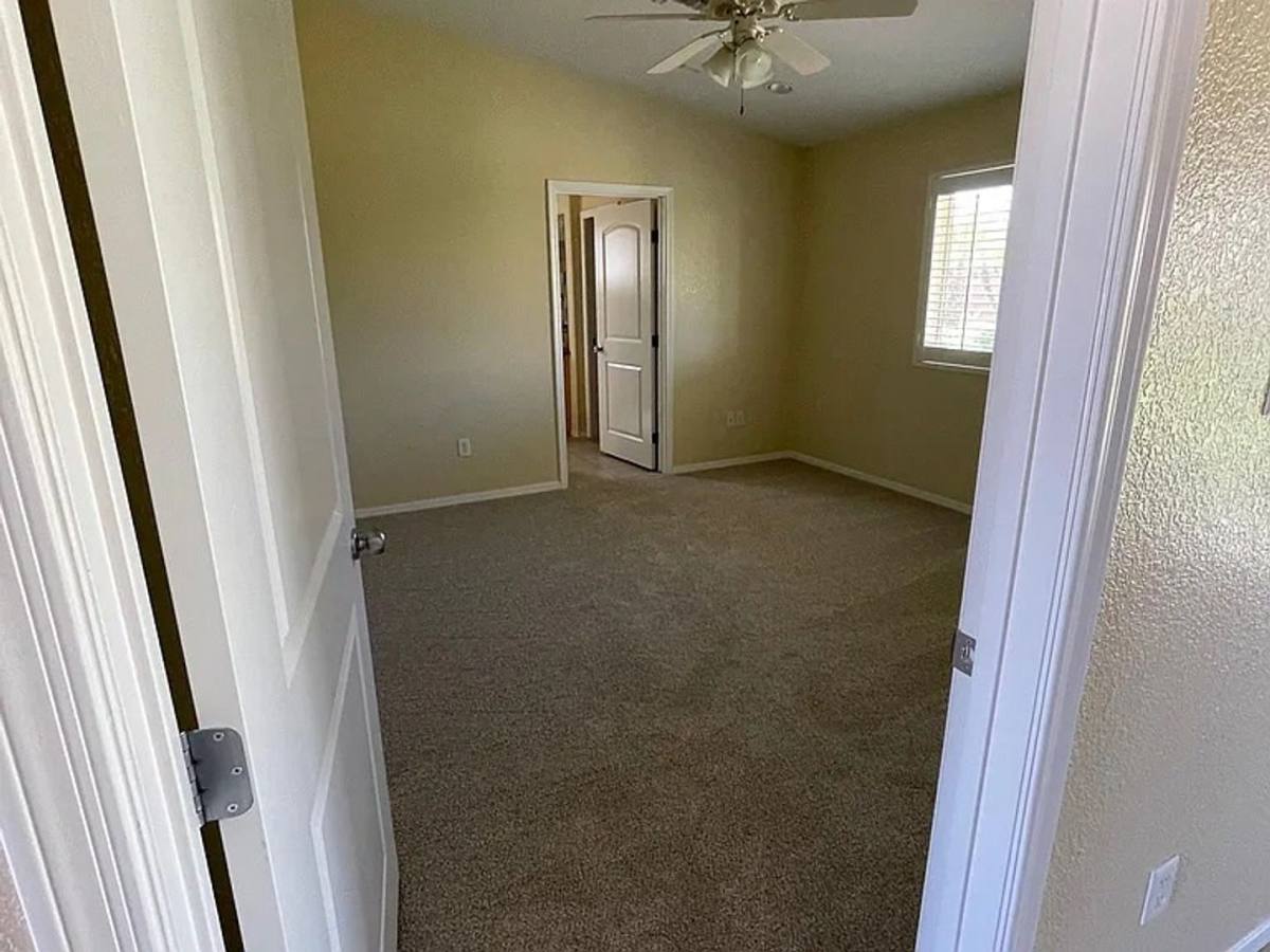 House for rent at 11578 E 27th Place, Yuma, AZ 85367