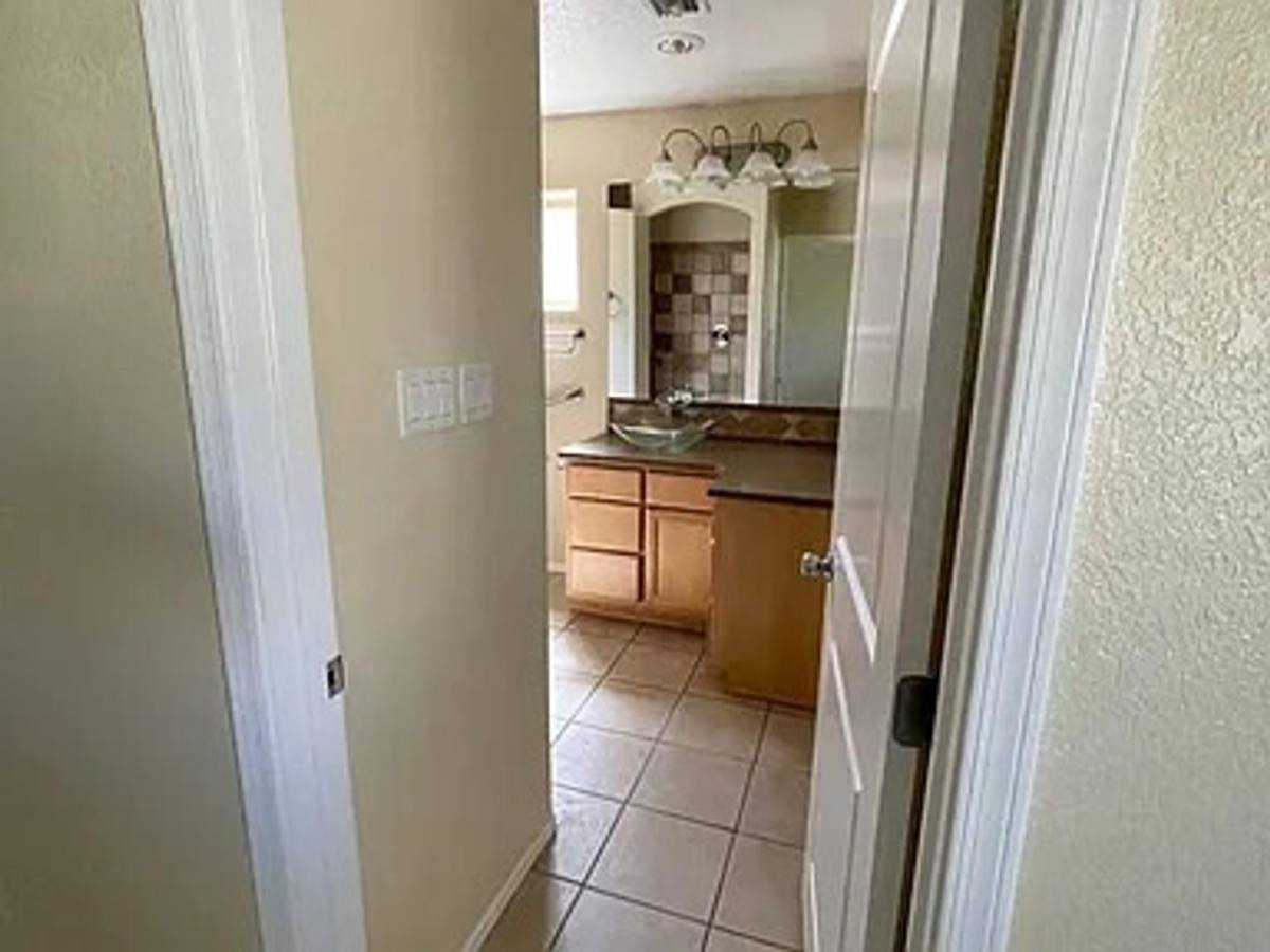 House for rent at 11578 E 27th Place, Yuma, AZ 85367