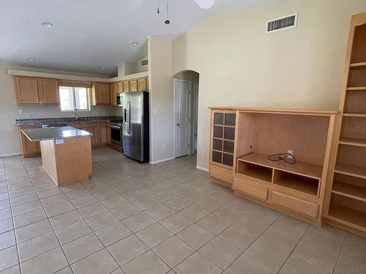 House for rent at 11578 E 27th Place, Yuma, AZ 85367