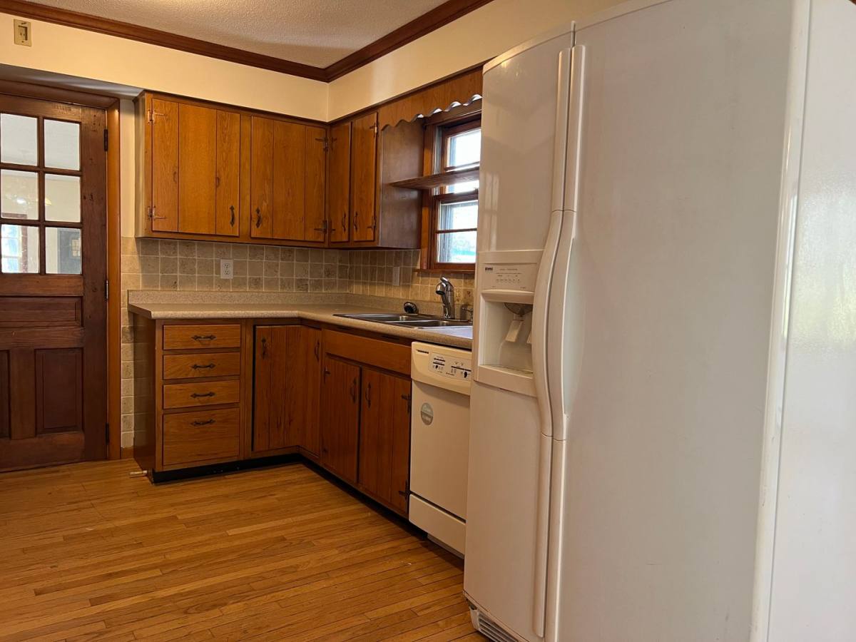 House for rent at 21 Devin St, White River Junction, VT 05001