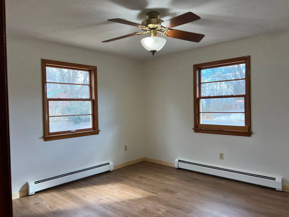 House for rent at 21 Devin St, White River Junction, VT 05001