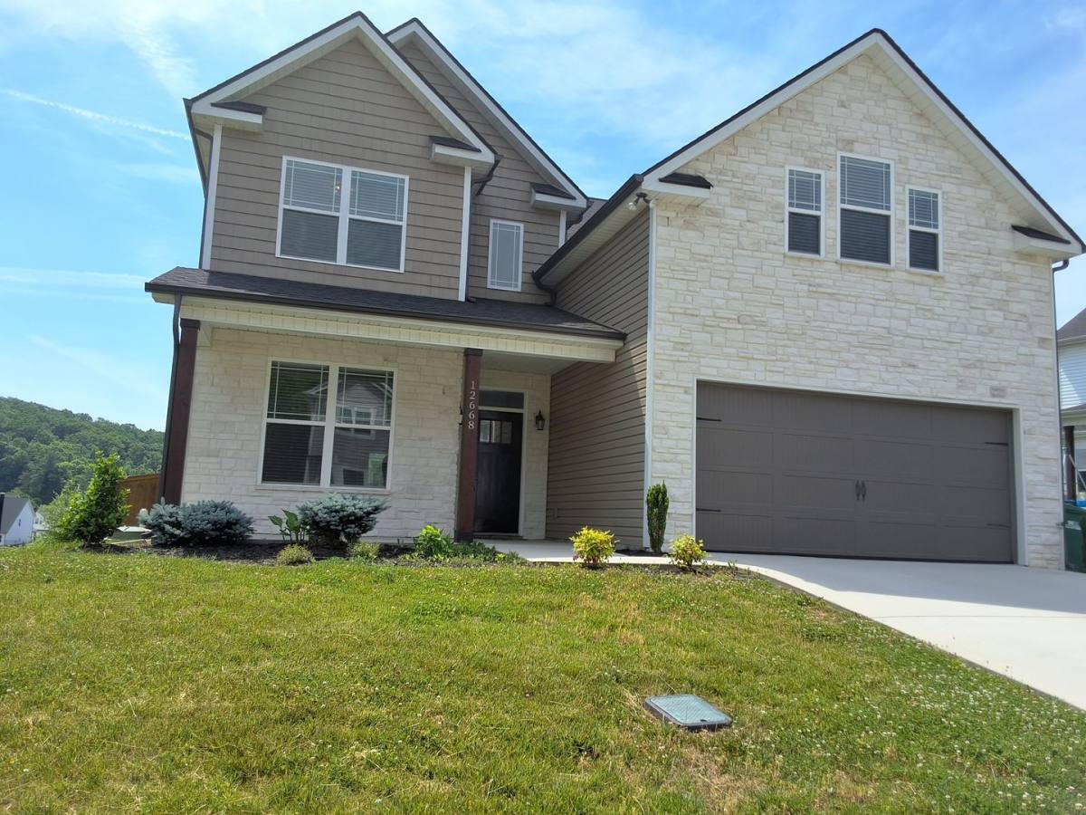 House for rent at 12668 Myrtle Ridge Lane, Knoxville, TN 37932