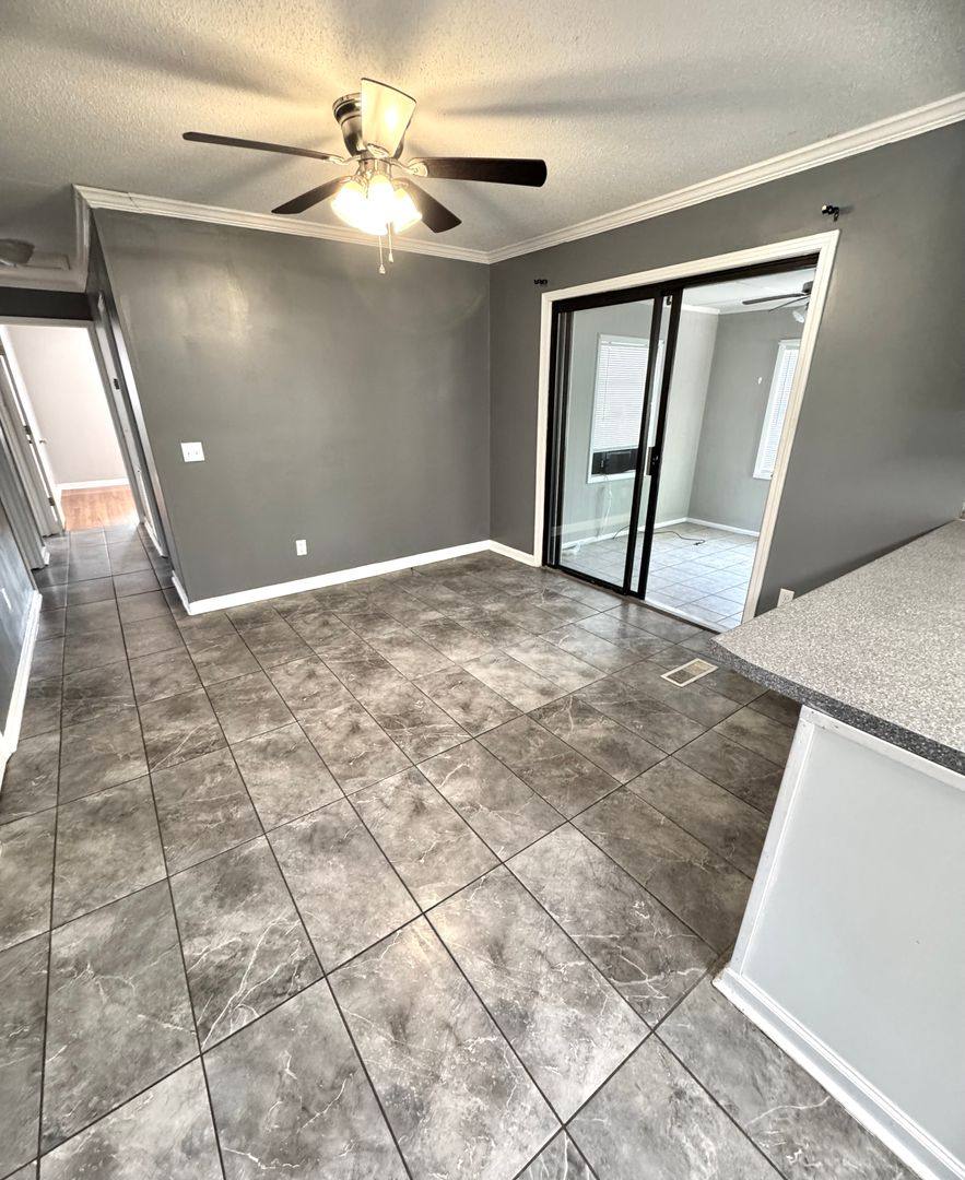 House for rent at 304 Azalea Dr, Enterprise, AL 36330