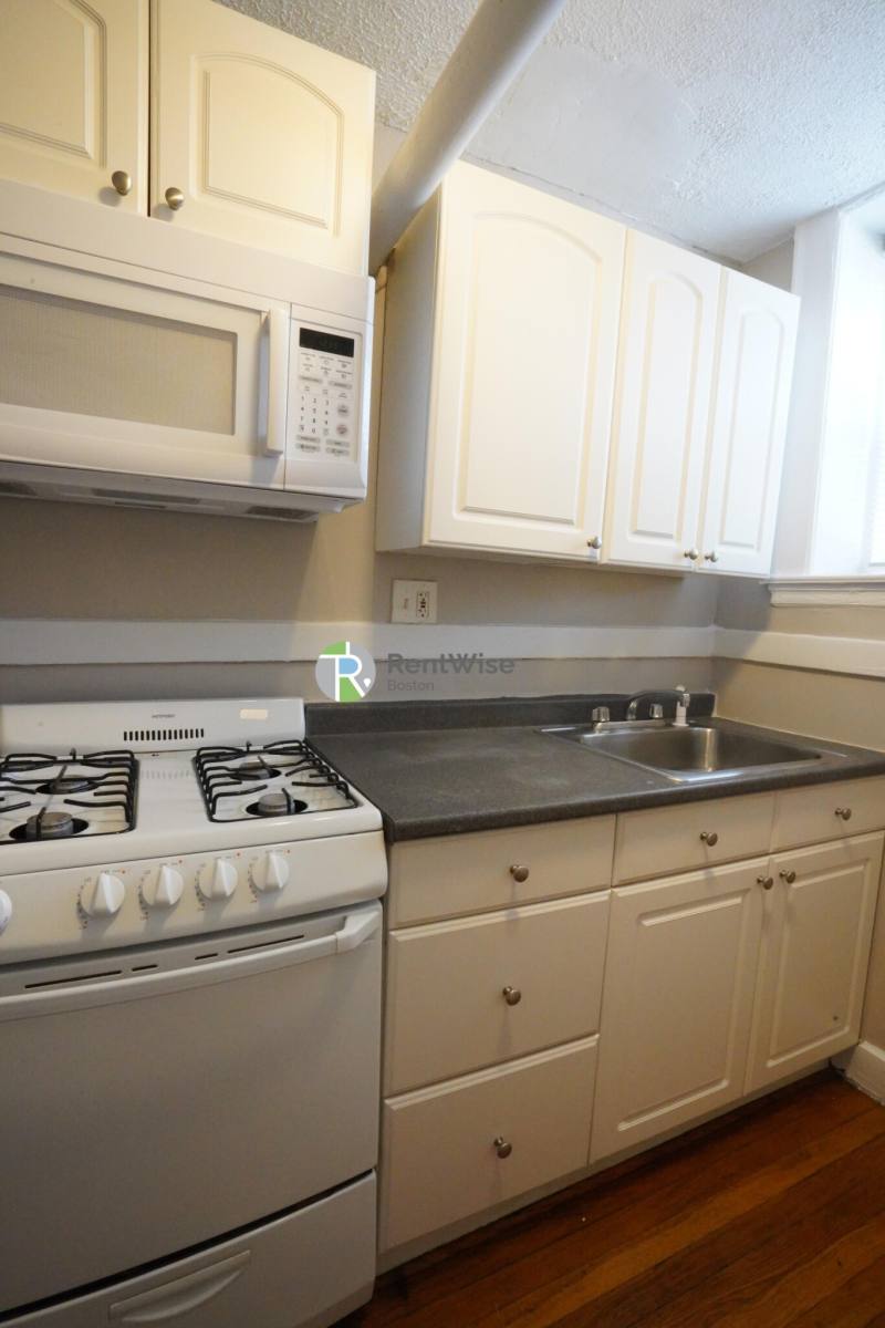 Apartment for rent at 433A Broadway #51A, Somerville, MA 02145