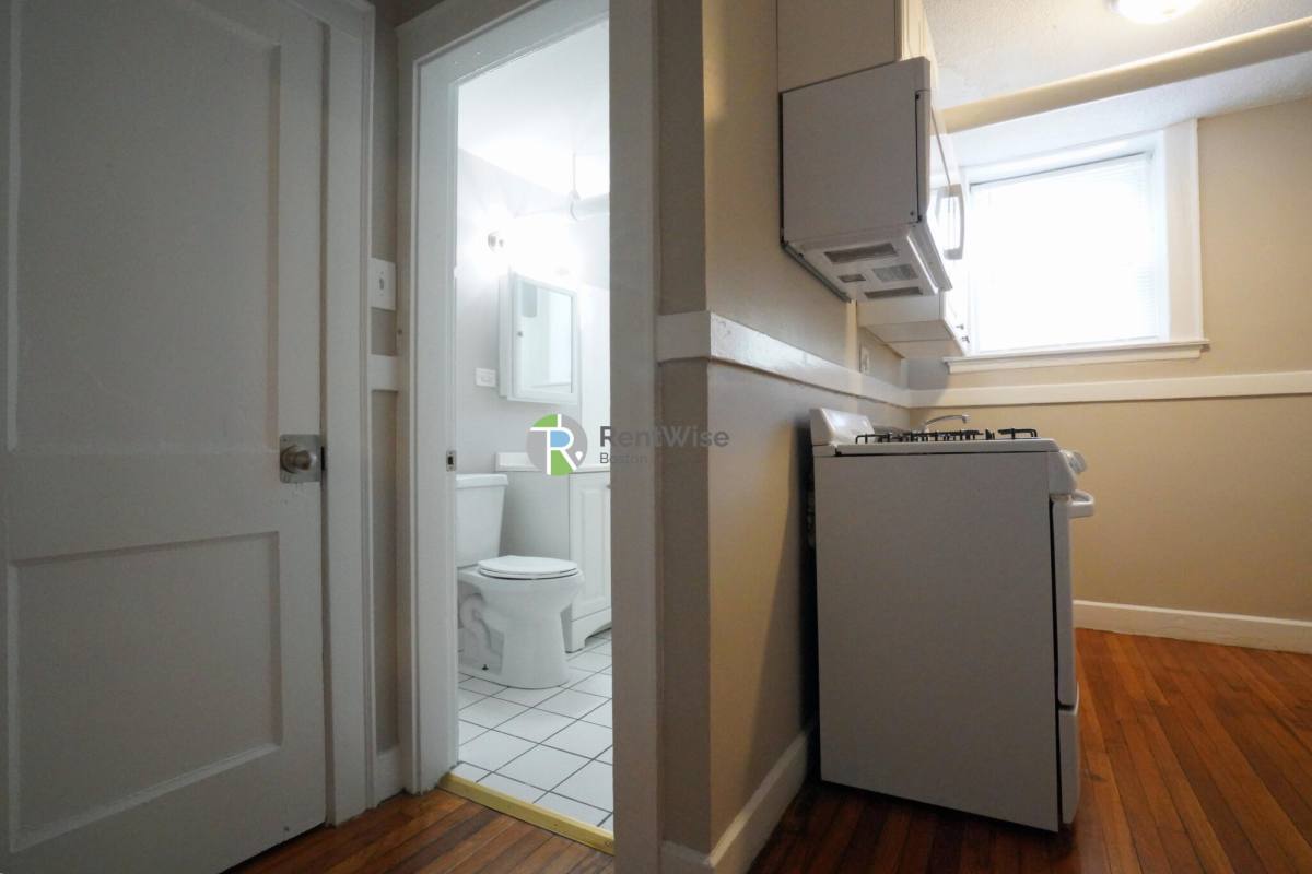 Apartment for rent at 433A Broadway #51A, Somerville, MA 02145