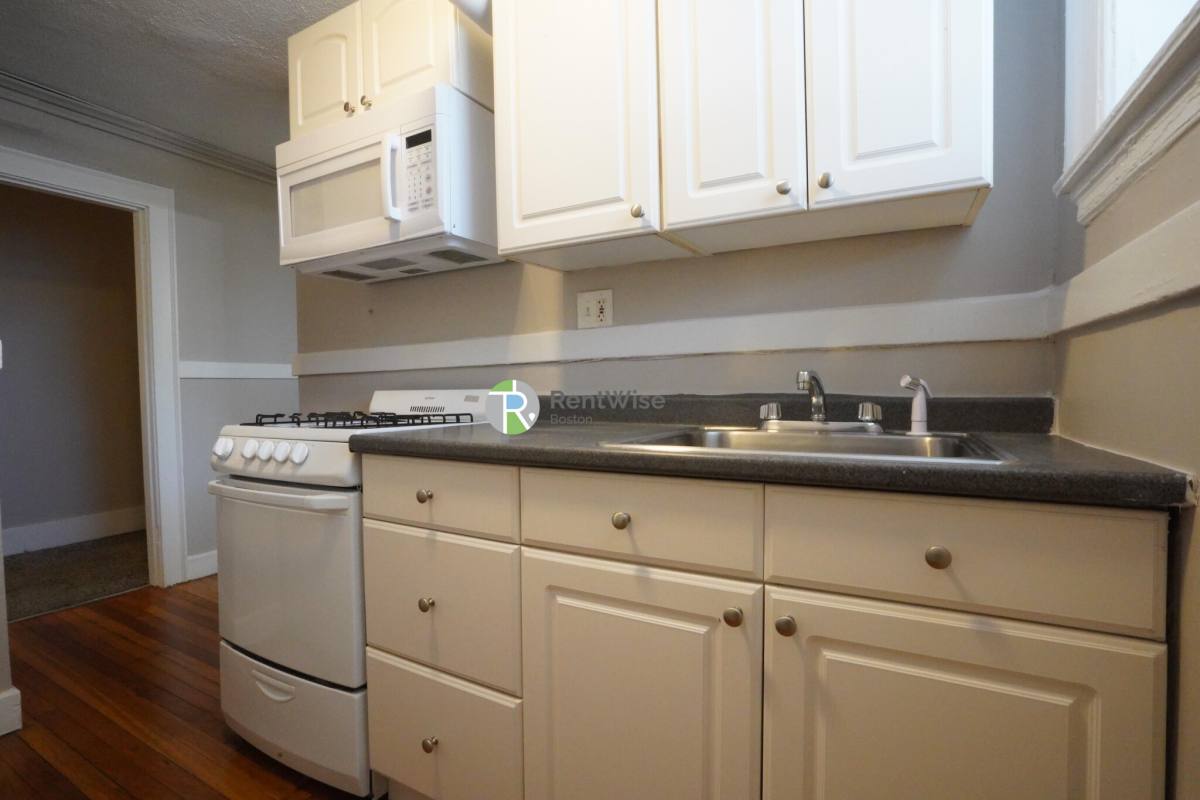 Apartment for rent at 433A Broadway #51A, Somerville, MA 02145