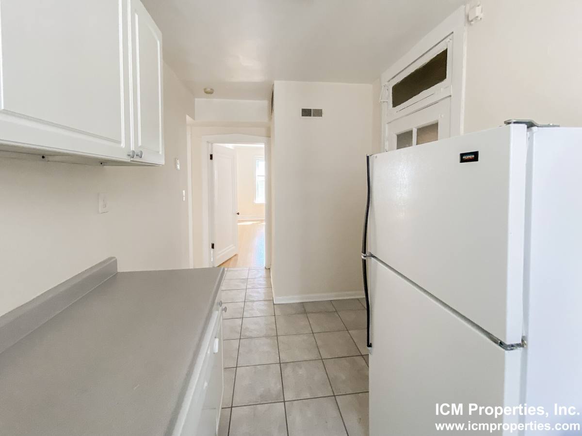 Apartment for rent at 5032 N Wolcott Ave #2, Chicago, IL 60640