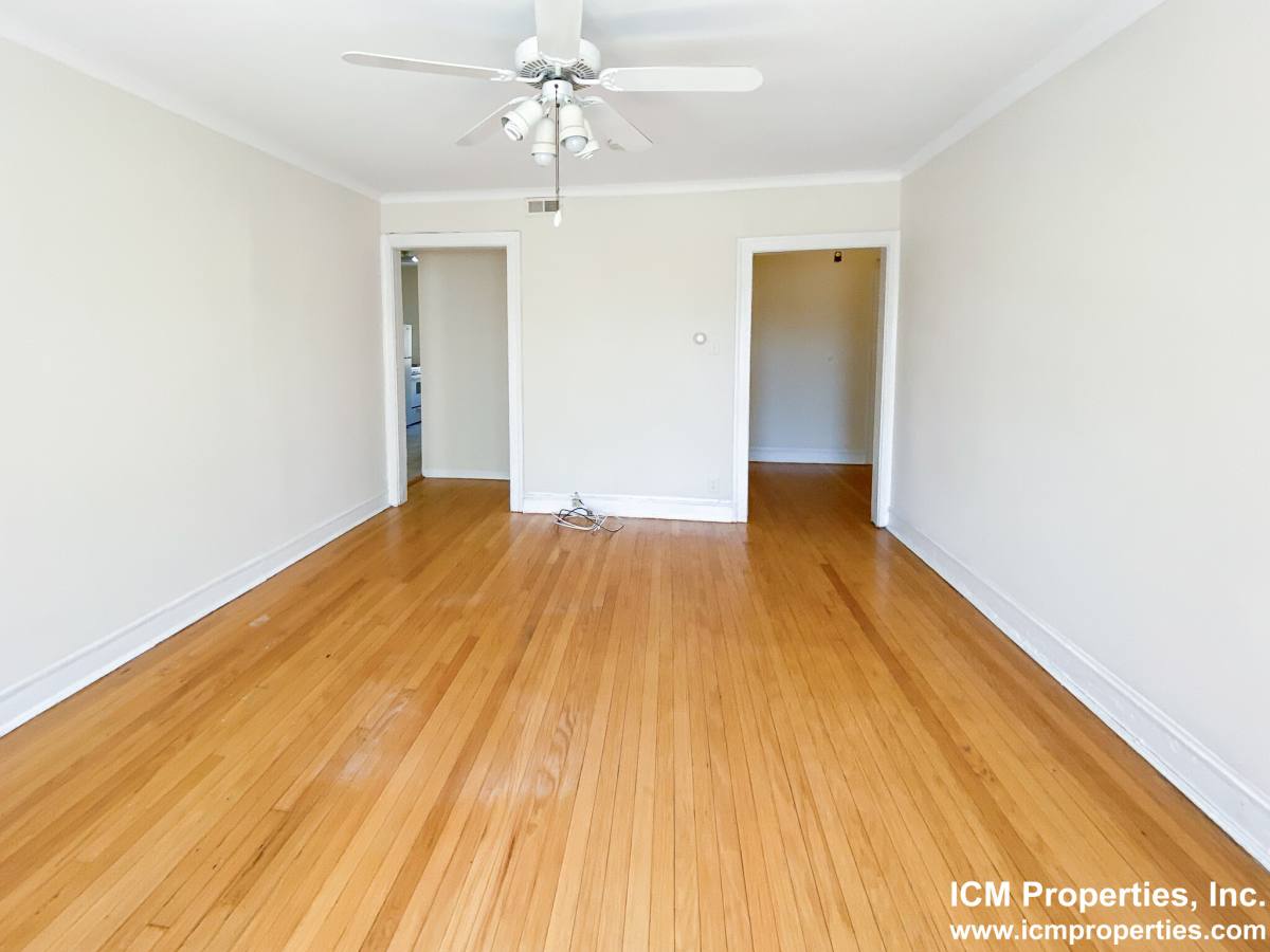 Apartment for rent at 5032 N Wolcott Ave #2, Chicago, IL 60640