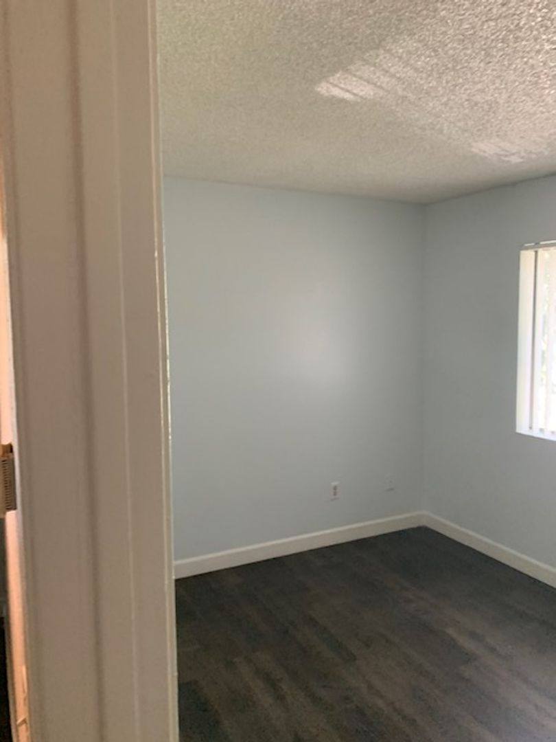 Apartment for rent at 1275 E Date St, San Bernardino, CA 92404