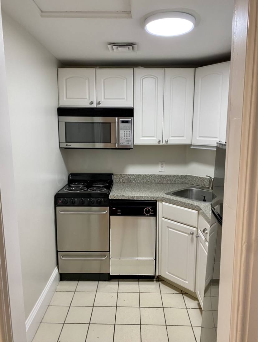 Condo for rent at 127 Beacon St #42, Boston, MA 02116